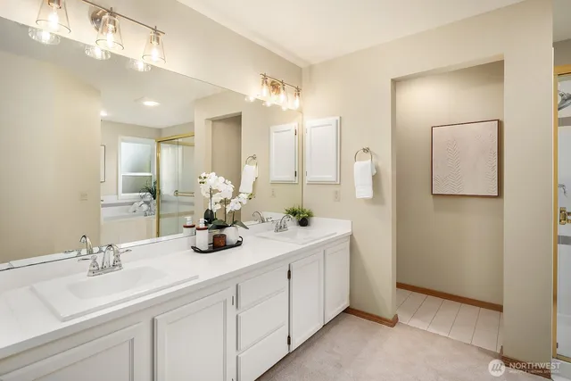 $1,550,000 | 4662 244th Place Southeast, Issaquah, WA 98029