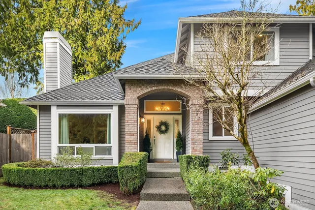 $1,550,000 | 4662 244th Place Southeast, Issaquah, WA 98029