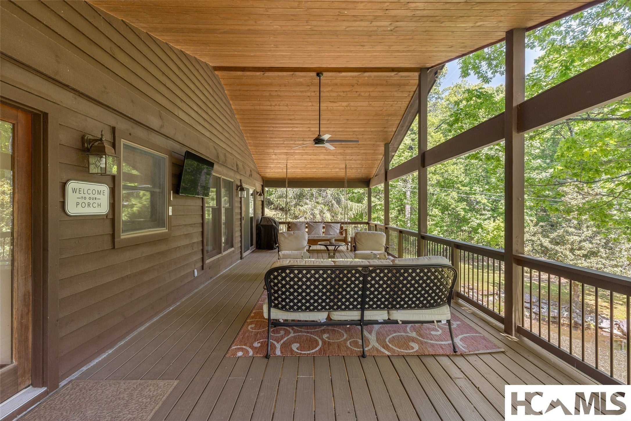 240 Round Hill Road Sapphire, NC 28774 - Photo 21 of 89 Gallery Image 21