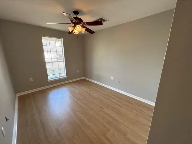 $1,150 | 1915 Tusa Drive, Violet, LA 70092