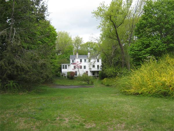 19 Maple Street Lexington, MA 02420 - Photo 11 of 13 Gallery Image 11