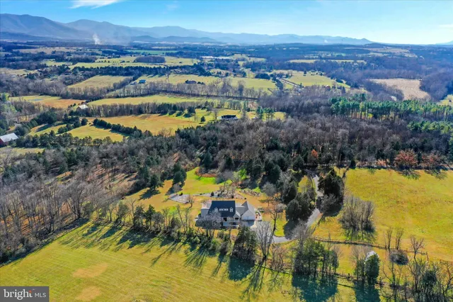 $950,000 | 1050 Almond Drive, Luray, VA 22835
