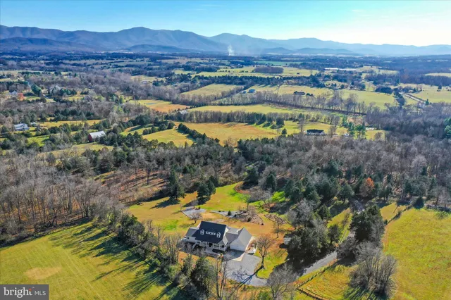 $950,000 | 1050 Almond Drive, Luray, VA 22835