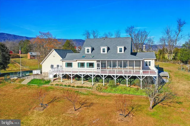 $950,000 | 1050 Almond Drive, Luray, VA 22835