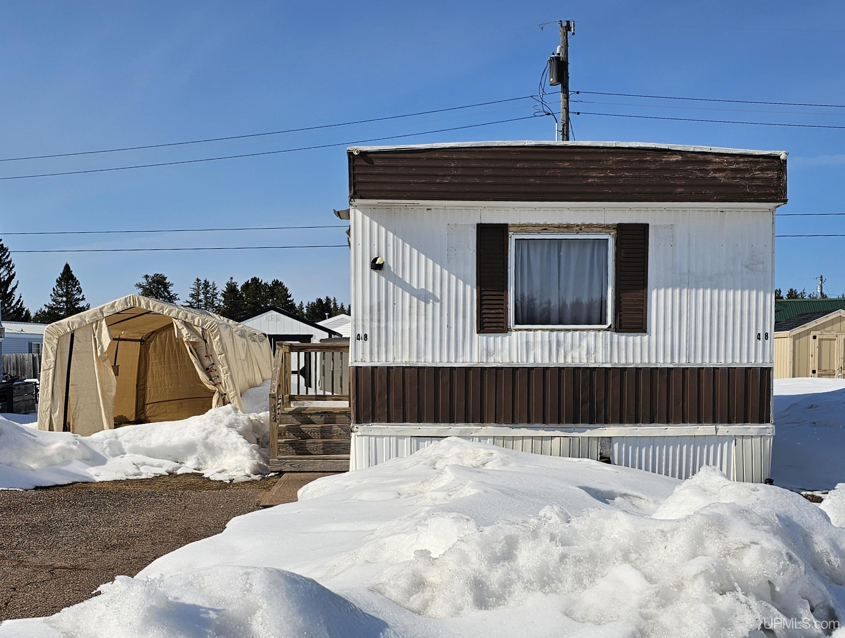 55 East Riling Street, Unit 48 Gwinn, MI 49841 - Photo 3 of 18