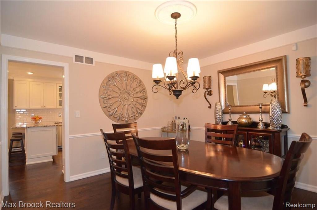 2183 Wayward Drive Rochester Hills, MI 48309 - Photo 10 of 44
