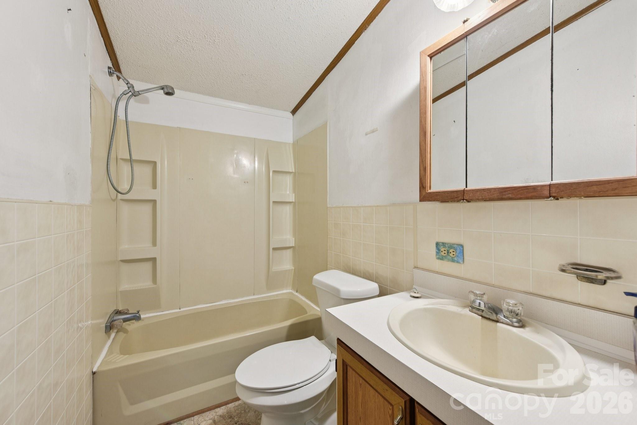 3296 Torrence Branch Drive Fort Mill, SC 29708 - Photo 14 of 24 Gallery Image 14