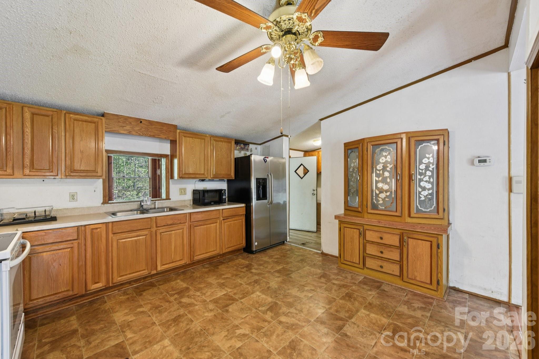 3296 Torrence Branch Drive Fort Mill, SC 29708 - Photo 5 of 24 Gallery Image 5