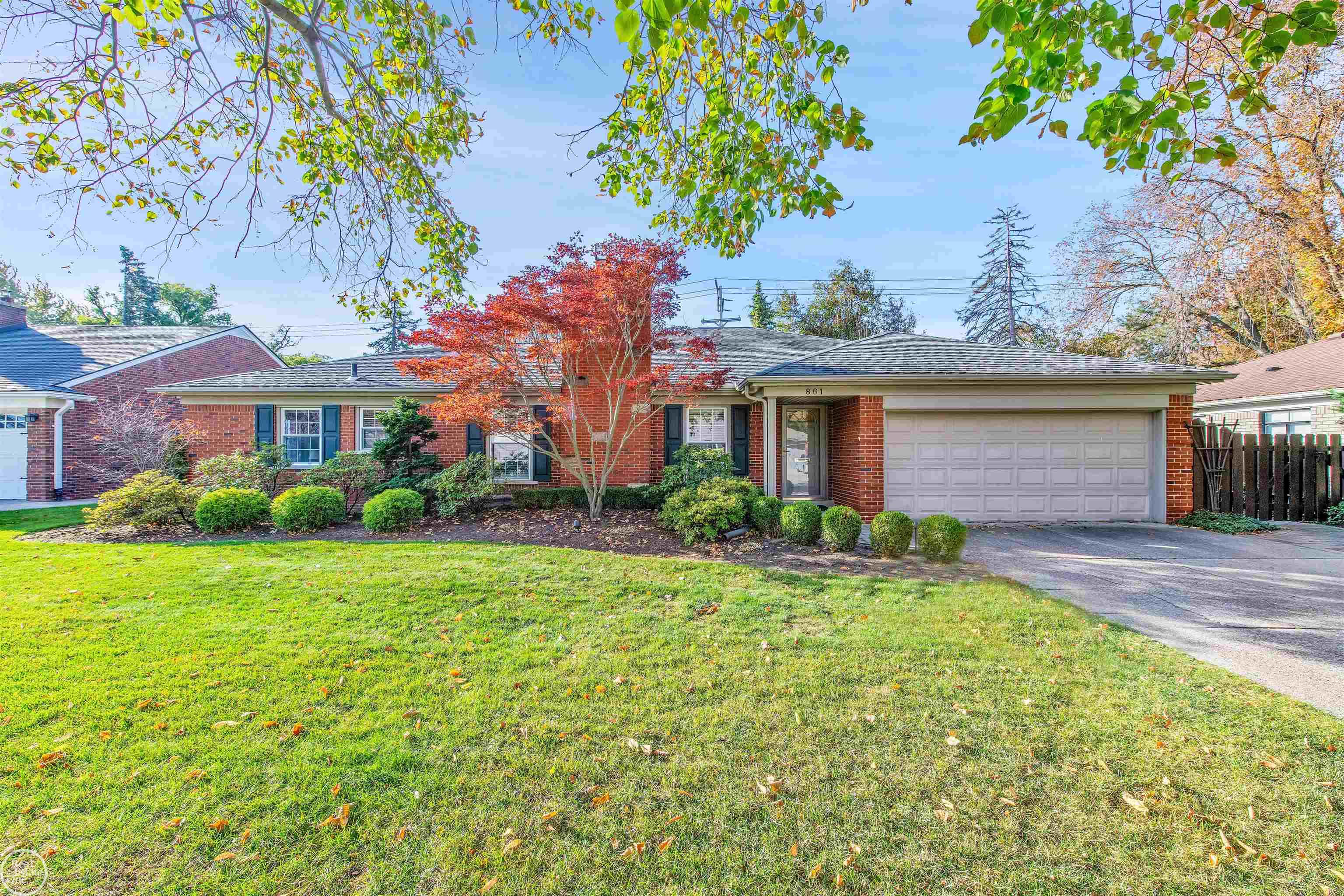 861 Shoreham Road Grosse Pointe Woods, MI 48236 - Photo 1 of 53