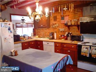 376 Juliustown Road Columbus, NJ 08022 - Photo 3 of 12 Kitchen