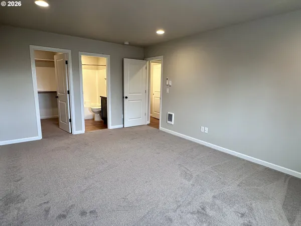 $425,000 | 279 La Casa Street, Eugene, OR 97402