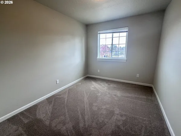 $425,000 | 279 La Casa Street, Eugene, OR 97402