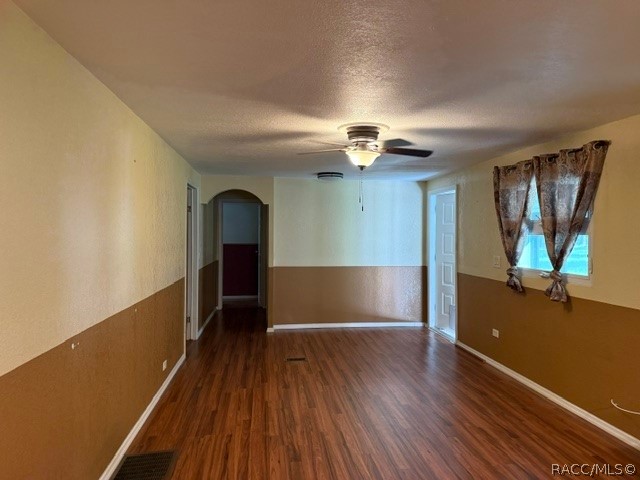 2935 East Raccoon Court Inverness, FL 34452 - Photo 3 of 34 Gallery Image 3