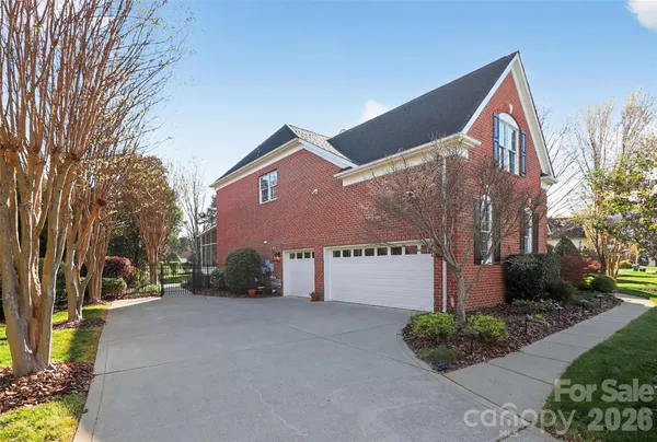 $1,244,500 | 5902 Legacy Circle, Charlotte, NC 28277