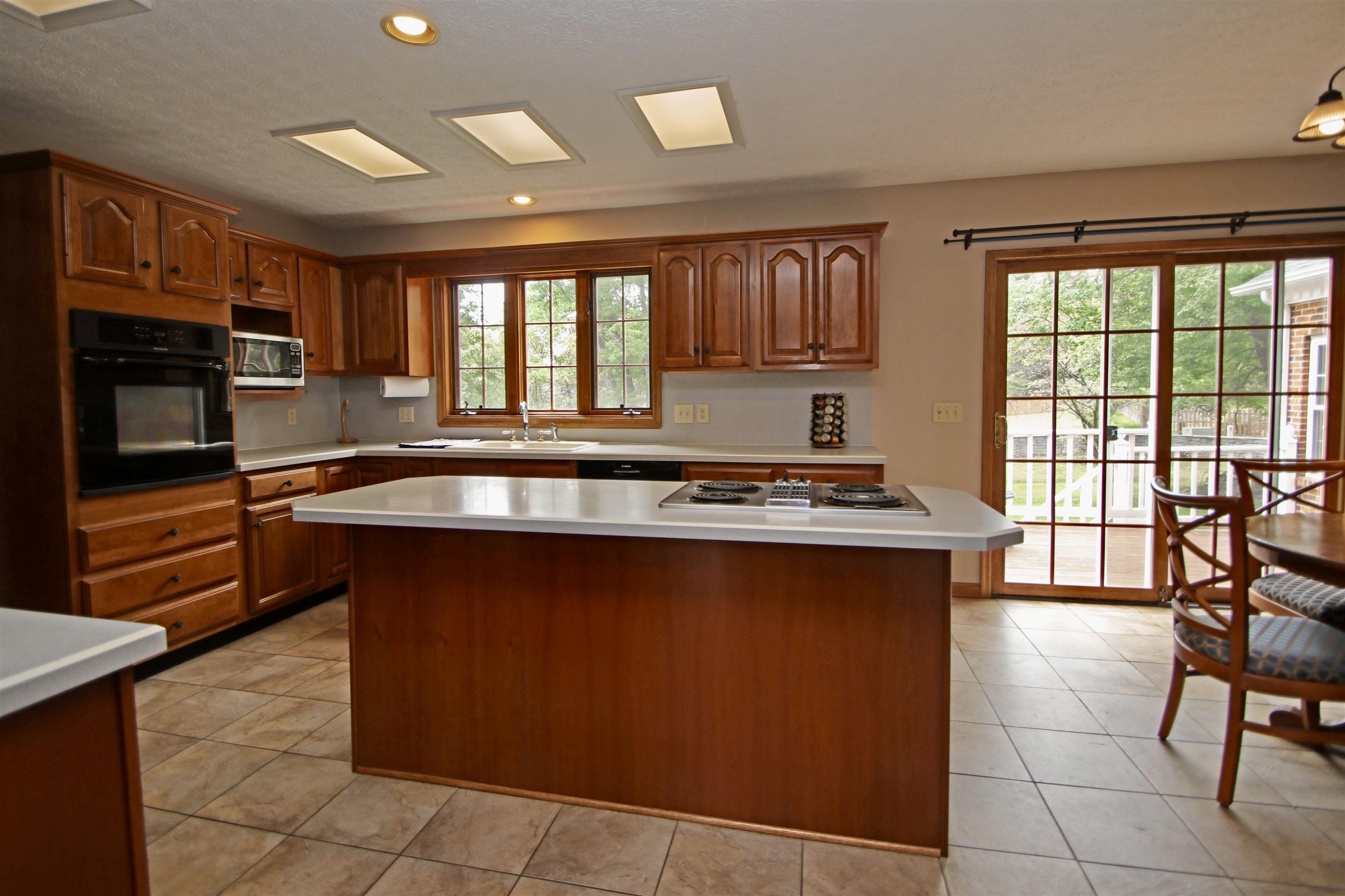 3582 Taylor Spring Lane Harrisonburg, VA 22801 - Photo 12 of 50 Gallery Image 12