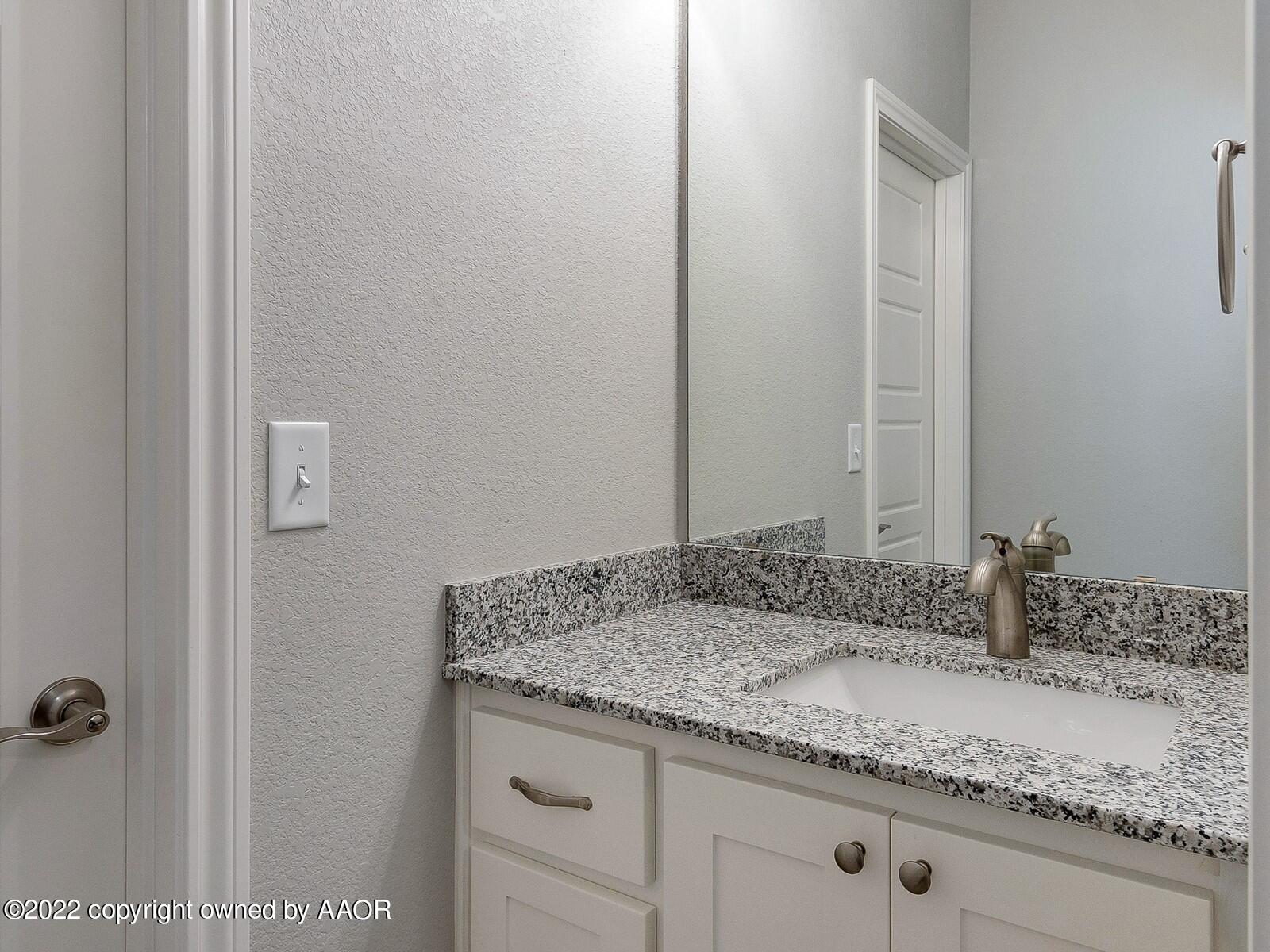 19201 Legacy Ranch Road Amarillo, TX 79124 - Photo 27 of 34 027_Bathroom 4
