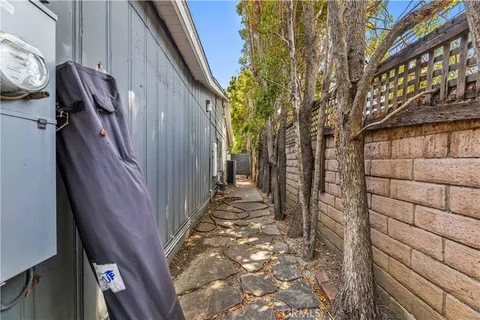 $1,798,000 | 2361 Pelham Avenue, Los Angeles, CA 90064