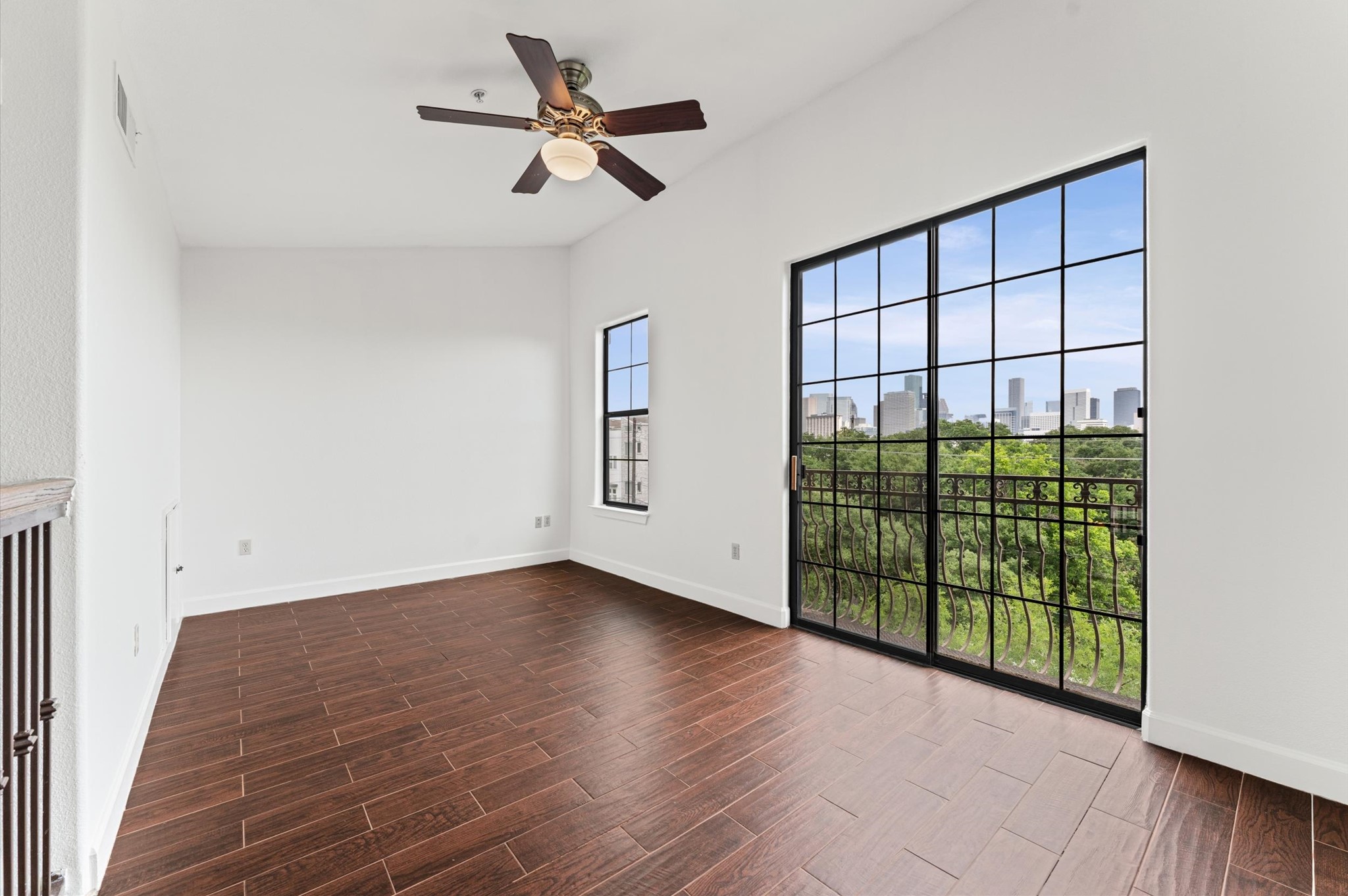 1602 Elgin Street, Unit 10 Houston, TX 77004 - Photo 15 of 21 Bedroom 2 is a loft on the 3rd level of the unit offering views of Downtown.