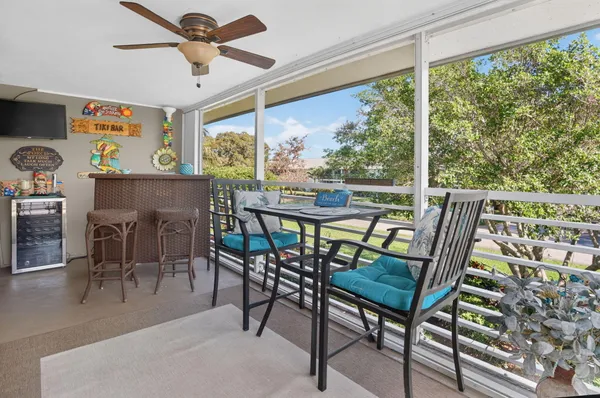 $2,500 | 6 Garden Street, Unit 201P, Tequesta, FL 33469