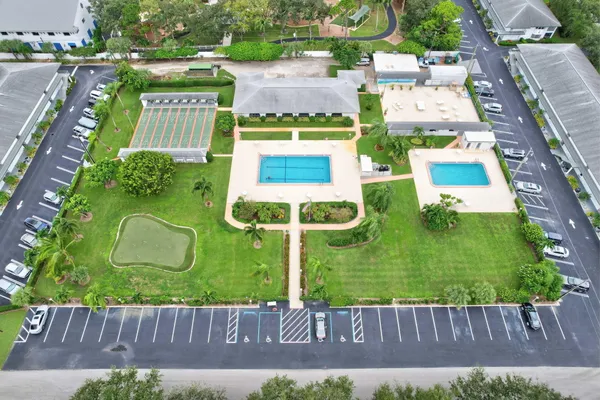 $2,500 | 6 Garden Street, Unit 201P, Tequesta, FL 33469