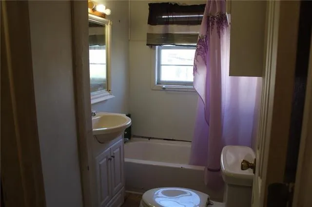 $225,750 | 3882-3904 Highway 452, Marksville, LA 71351