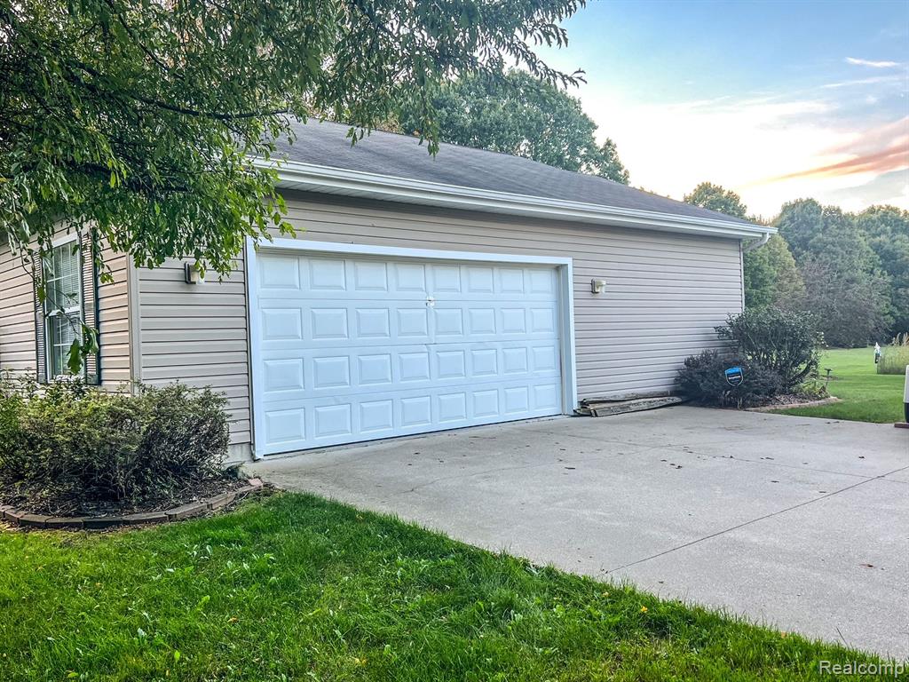 2372 Bingham Road Clio, MI 48420 - Photo 9 of 52