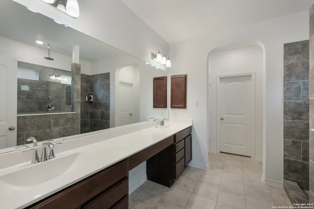 $3,350 | 15015 Tethys Way, San Antonio, TX 78245