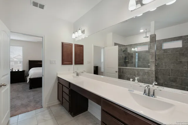 $3,350 | 15015 Tethys Way, San Antonio, TX 78245