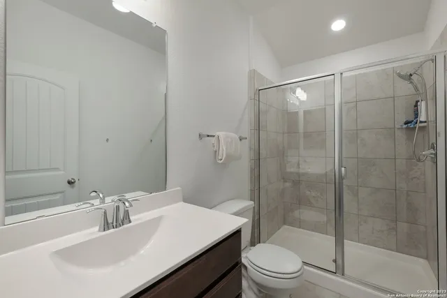 $3,350 | 15015 Tethys Way, San Antonio, TX 78245