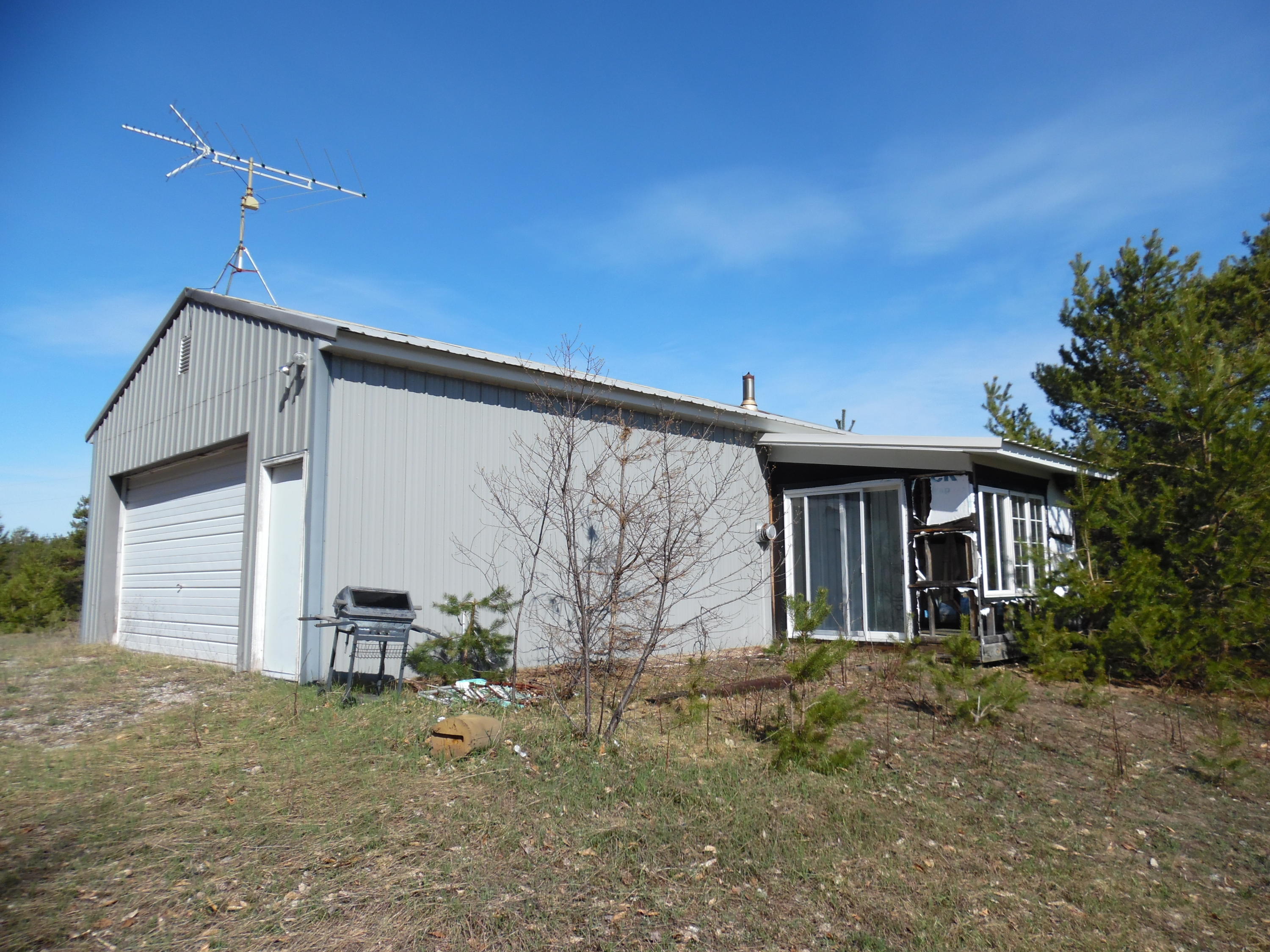 15800 Hebron Mail Road Cheboygan, MI 49721 - Photo 2 of 22 Gallery Image 2
