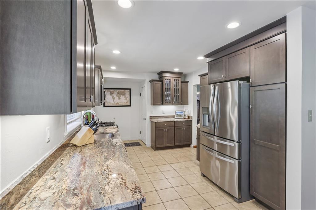 3316 Leechburg Road New Kensington, PA 15068 - Photo 9 of 32