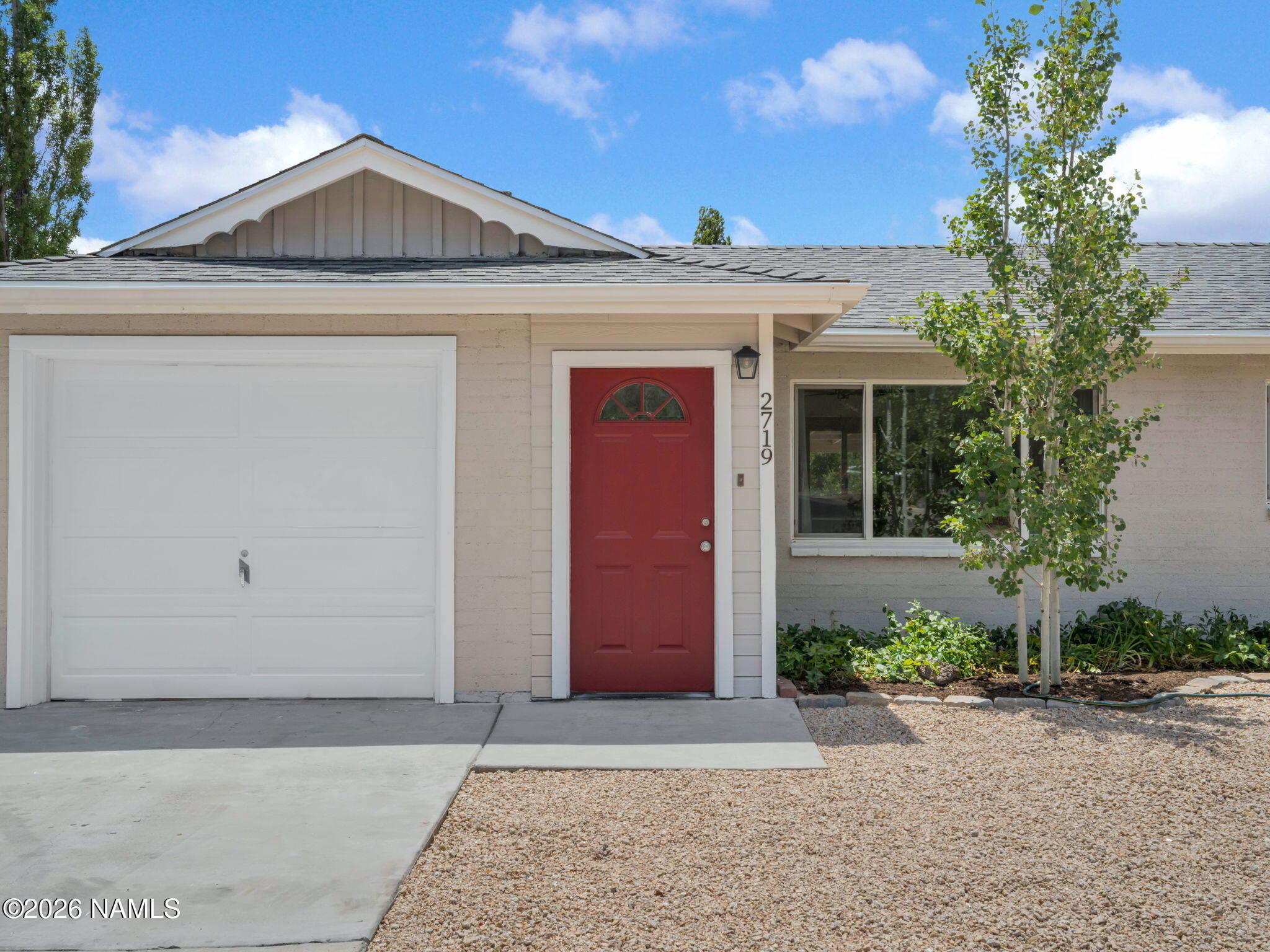 2719 East Lockett Road Flagstaff, AZ 86004 - Photo 2 of 39 Front of Home