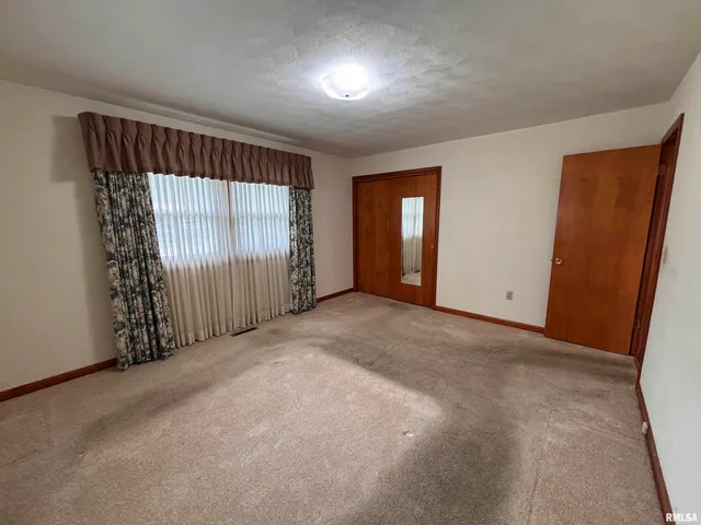 $169,900 | 630 Mission Drive, Kewanee, IL 61443