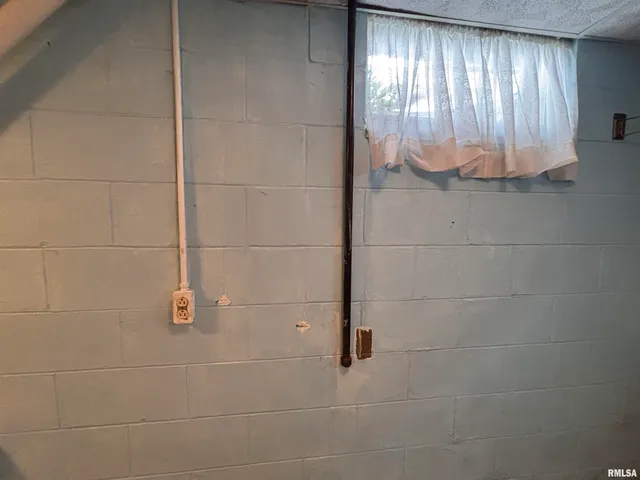 $169,900 | 630 Mission Drive, Kewanee, IL 61443