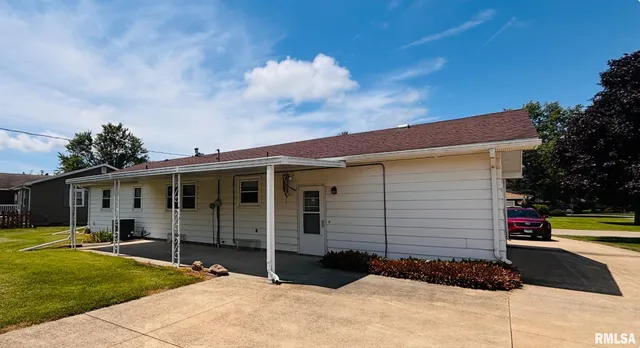 $169,900 | 630 Mission Drive, Kewanee, IL 61443