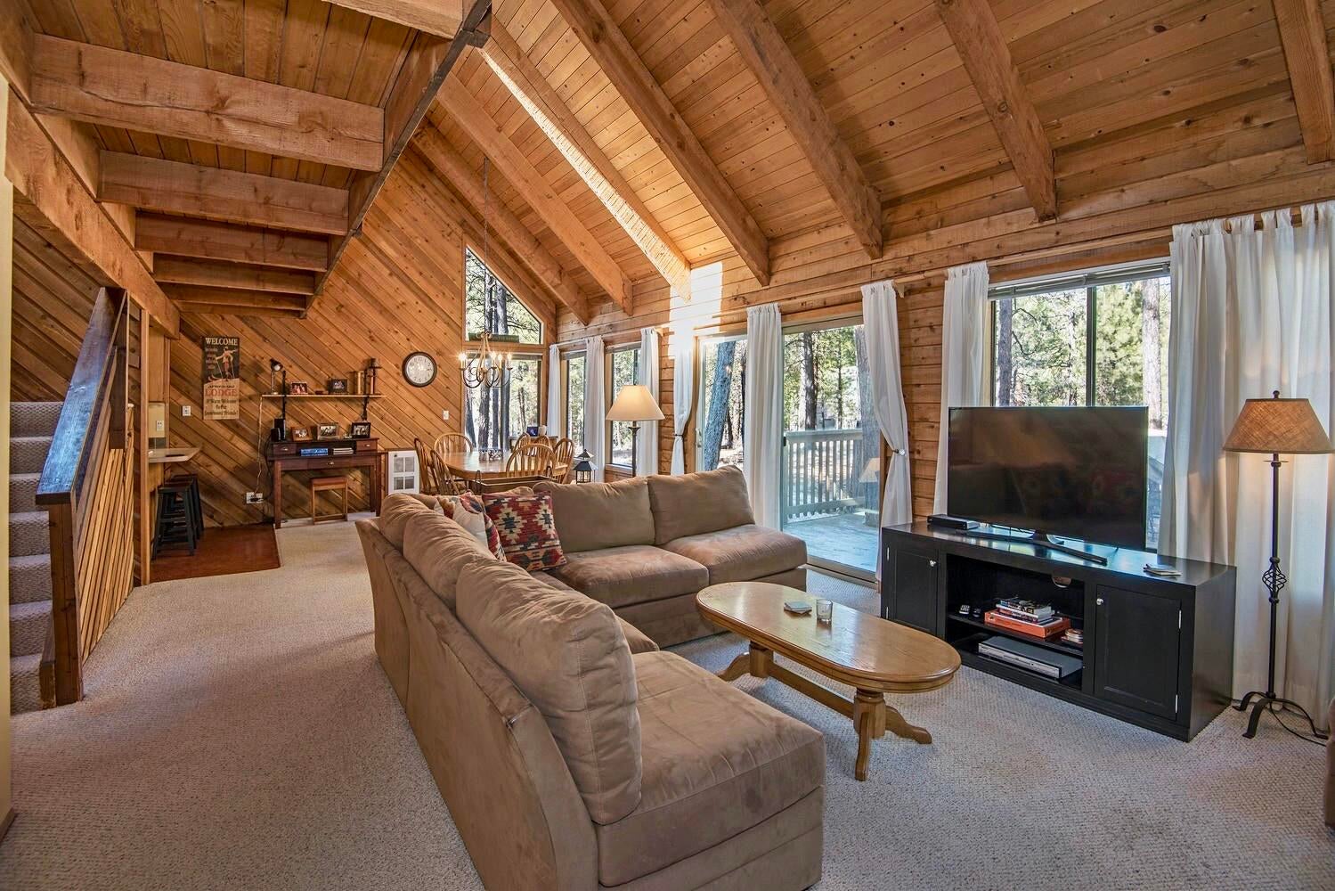 70767 Alpine Beauty Black Butte Ranch, OR 97759 - Photo 2 of 24 2