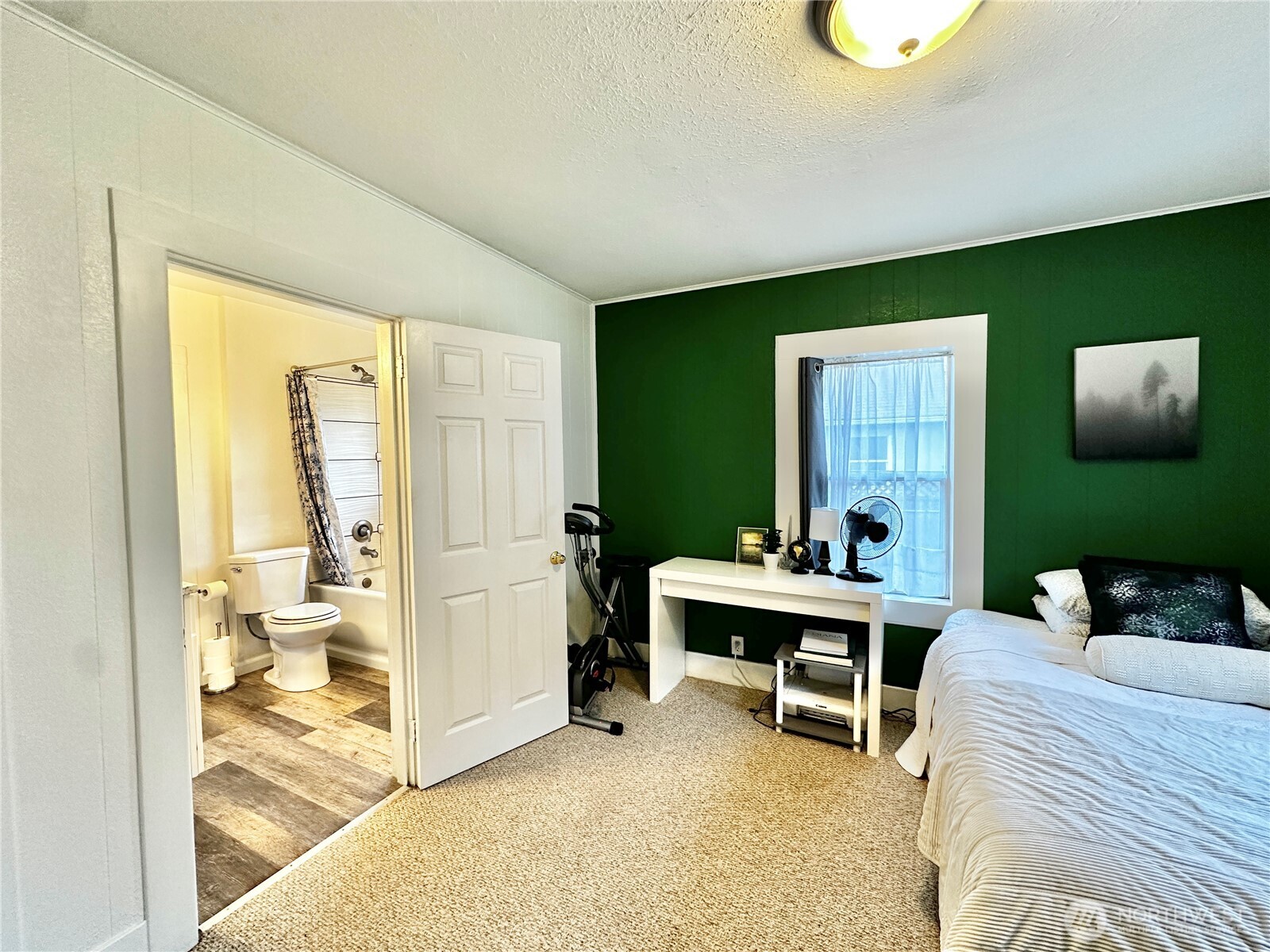 303 South Buckner Street Centralia, WA 98531 - Photo 22 of 33 a bedroom with a bed and a view of bedroom