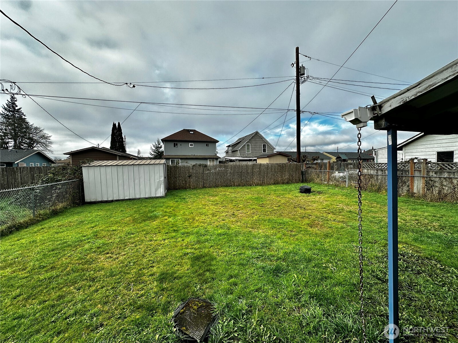 303 South Buckner Street Centralia, WA 98531 - Photo 29 of 33 a view of a back yard