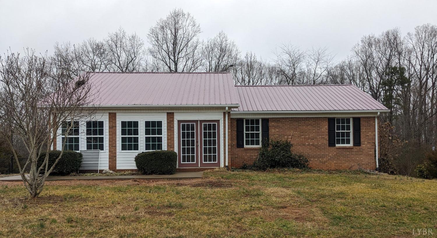 2250 Pocket Road Hurt, VA 24563 - Photo 3 of 48 front view of a house with a yard
