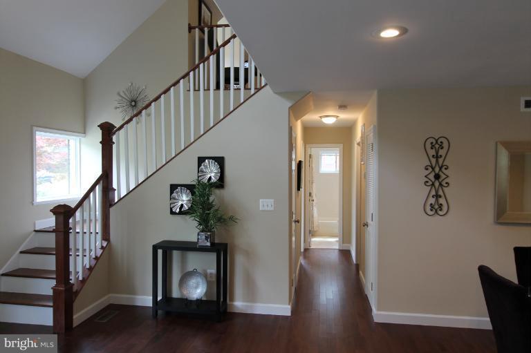 2012 Leonard Road Falls Church, VA 22043 - Photo 5 of 30 Interior (General)
