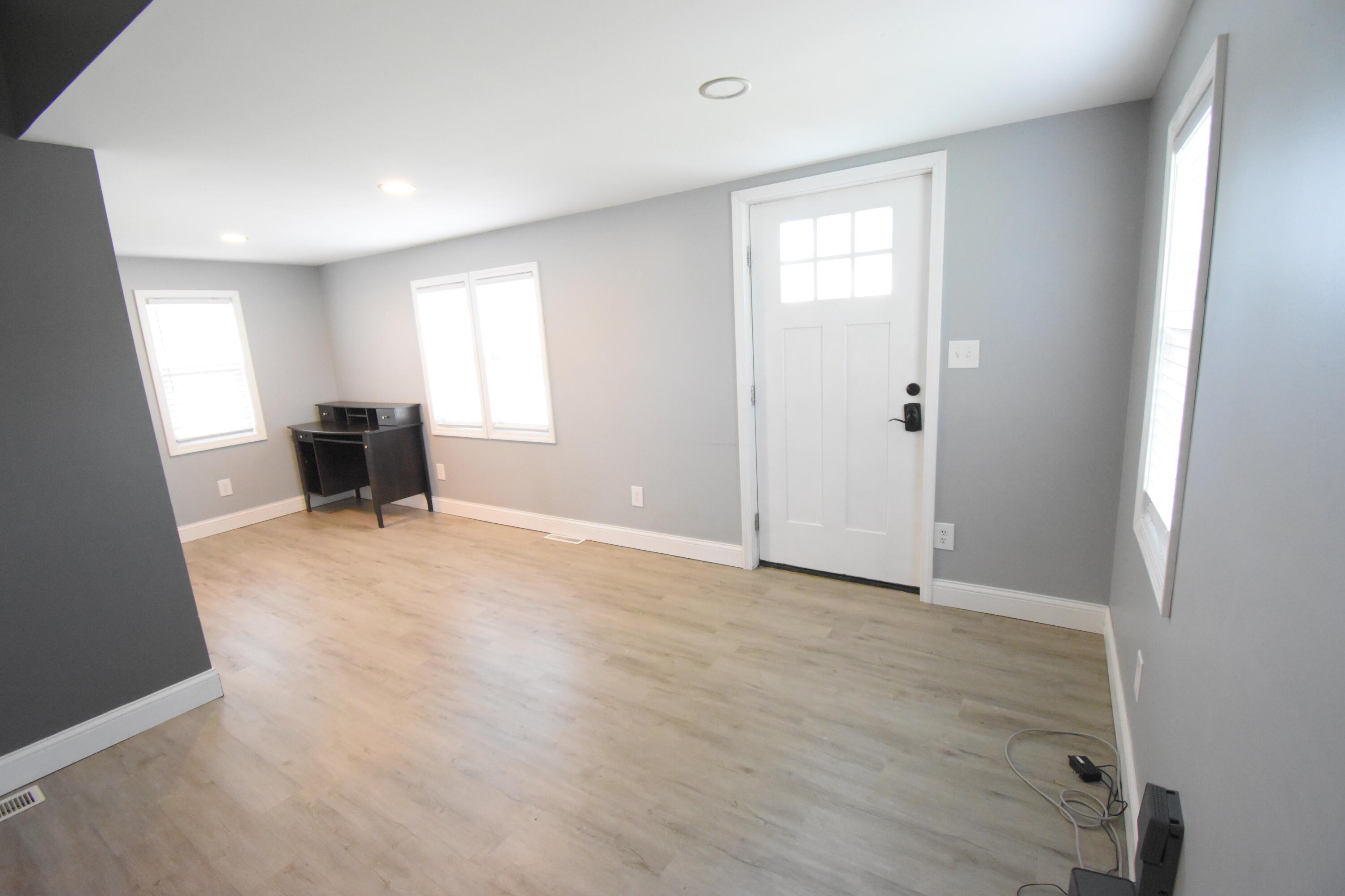135 North Rachel Street Rensselaer, IN 47978 - Photo 17 of 59 3000x2000