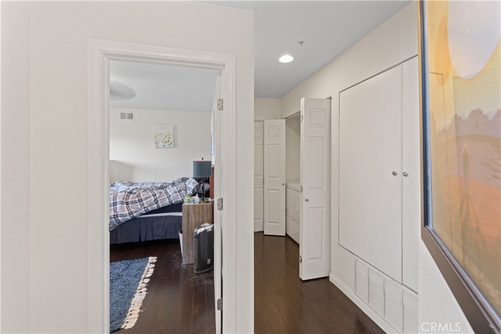 121 La Ronda San Clemente, CA 92672 - Photo 22 of 75 A Lower Hall