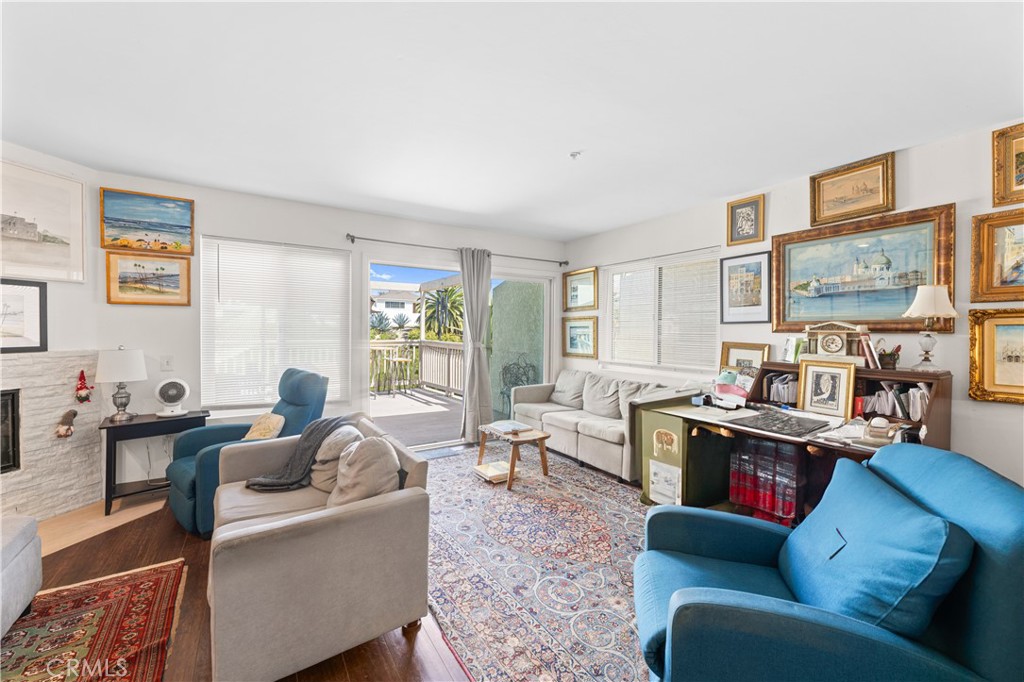 121 La Ronda San Clemente, CA 92672 - Photo 47 of 75 B Living Area