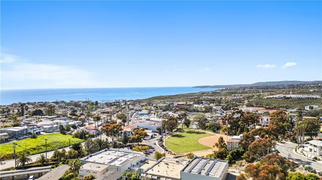 $2,125,000 | 121 La Ronda, San Clemente, CA 92672