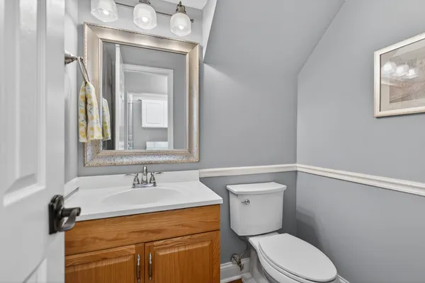 $300,000 | 3-s082 Timber Drive, Unit 7B, Warrenville, IL 60555