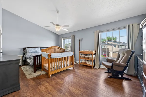 $300,000 | 3-s082 Timber Drive, Unit 7B, Warrenville, IL 60555