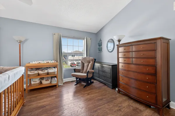 $300,000 | 3-s082 Timber Drive, Unit 7B, Warrenville, IL 60555