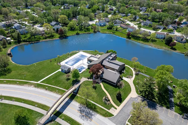 $300,000 | 3-s082 Timber Drive, Unit 7B, Warrenville, IL 60555