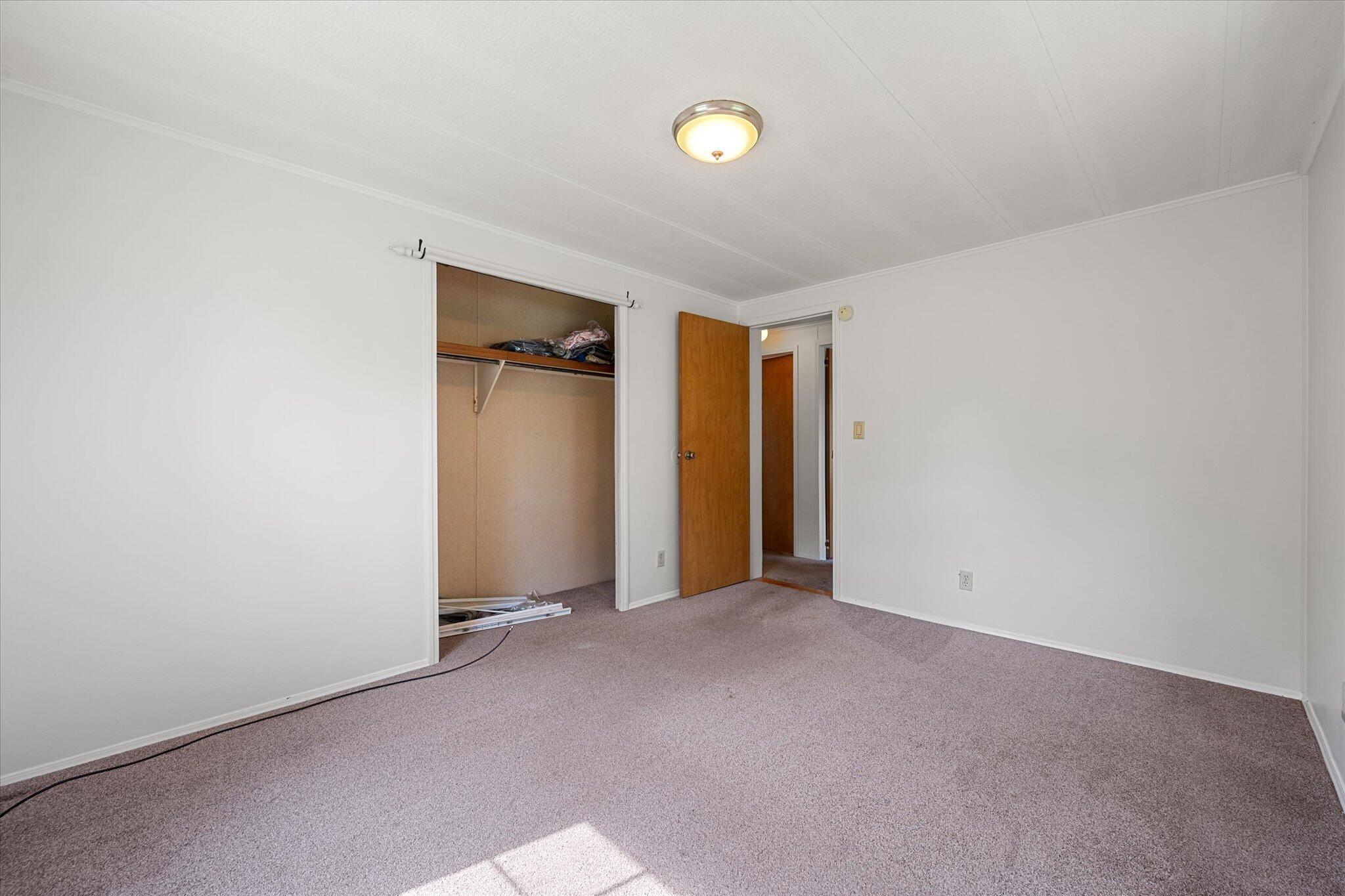 47 Shepherd Drive Bangor, ME 04401 - Photo 27 of 43 Bedroom 3