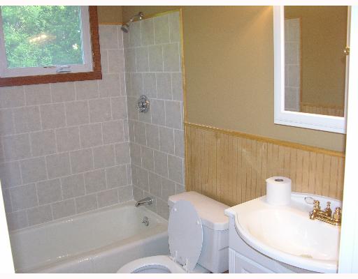 30 Old Pine Road Narragansett, RI 02882 - Photo 5 of 8 Other.